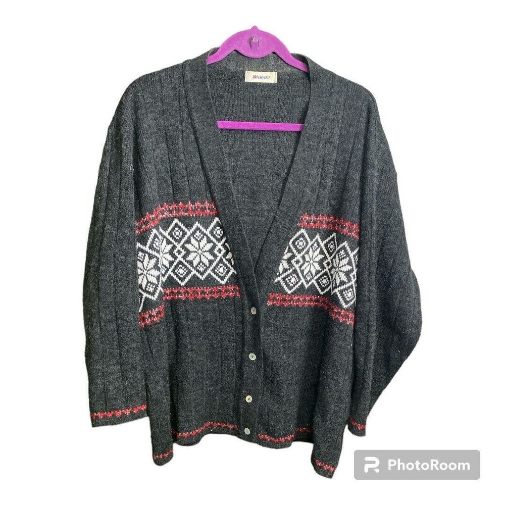 DAMART WOMENS BUTTON UP V-NECK Holiday Cardigan 24-26